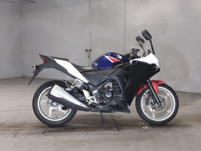 Honda CBR250R
