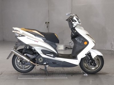 Yamaha CYGNUS125X