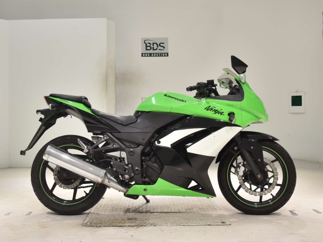 Kawasaki NINJA250R