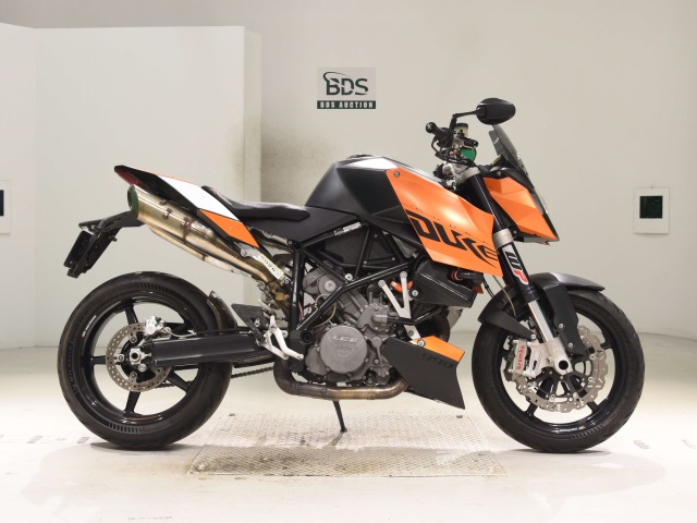 KTM 990 SUPERDUKE
