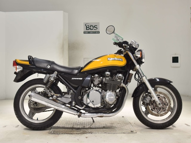 Kawasaki ZEPHYR750