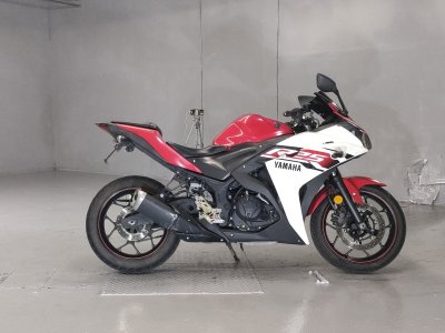 Yamaha YZF-R25