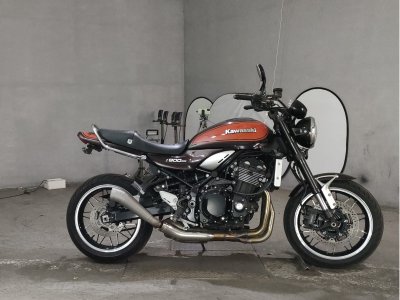 Kawasaki Z900RS