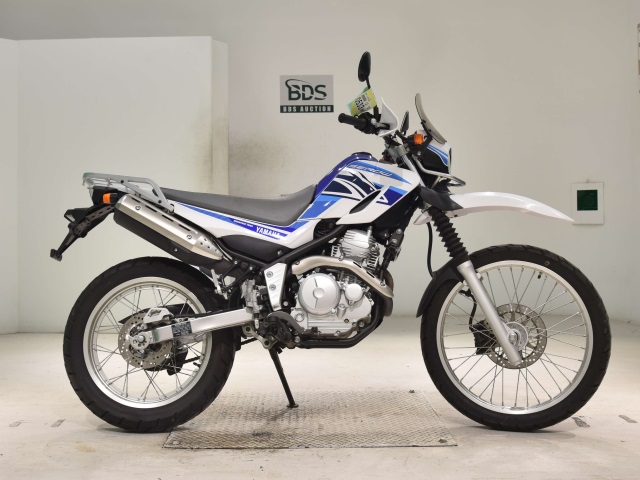 Yamaha SEROW XT250