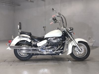 Suzuki INTRUDER 400 CLASSIC