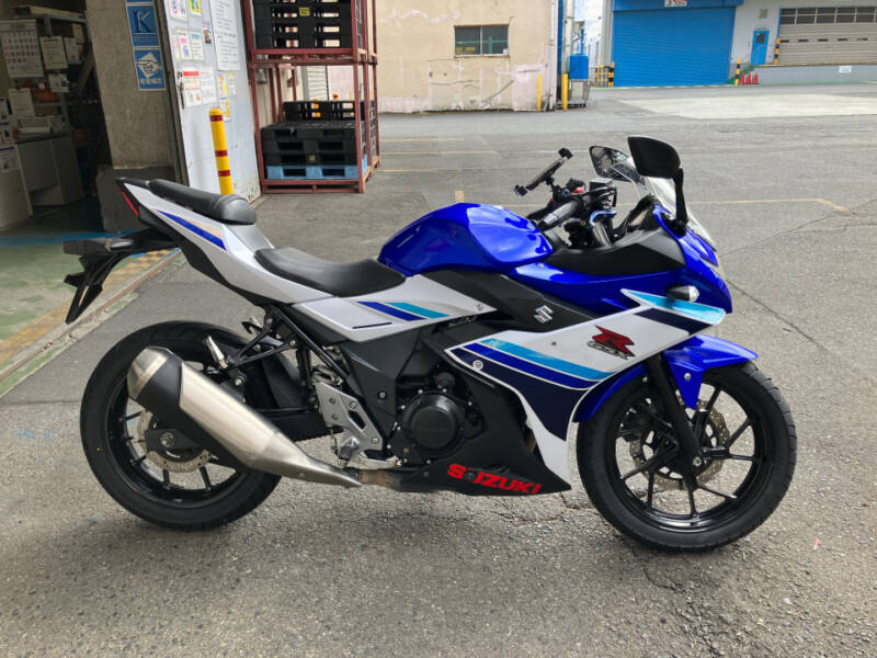 Suzuki GSX250R