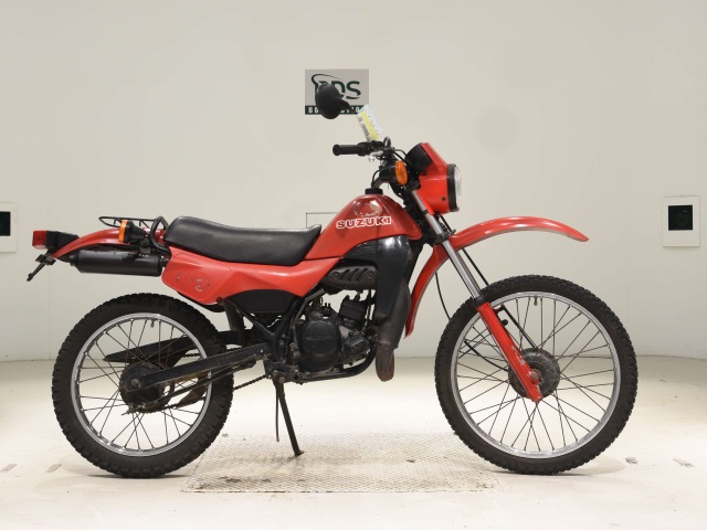 Suzuki TS50