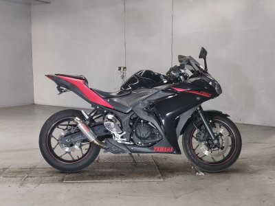 Yamaha YZF-R25