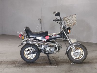 Honda DAX50