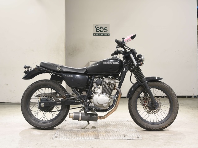 Honda CB223S