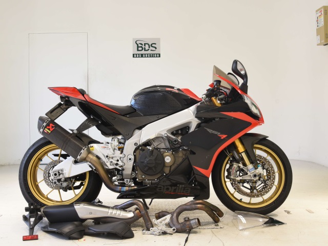 Aprilia RSV4