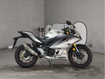 Yamaha YZF-R25