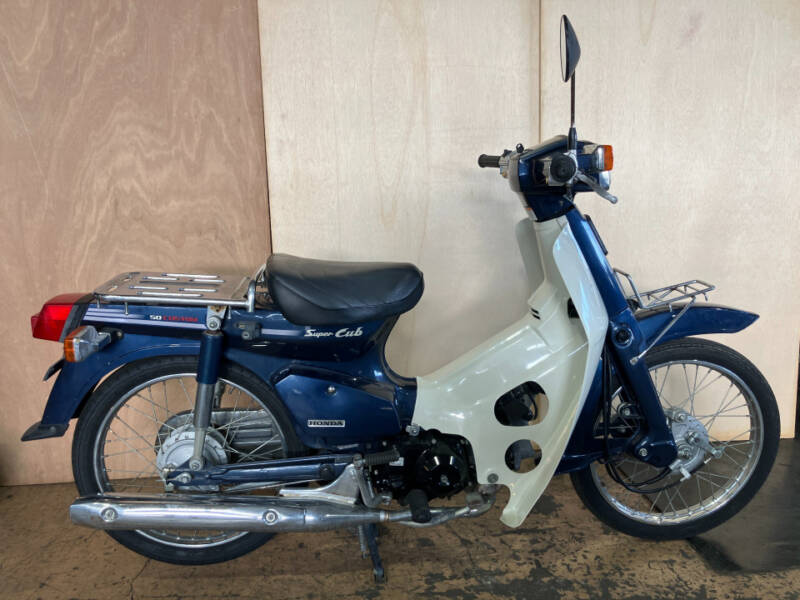 Honda SUPER CUB 50 CUSTOM