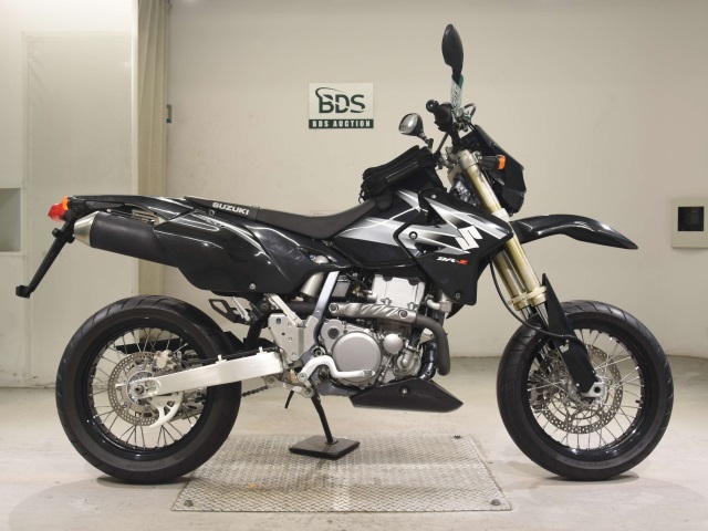 Suzuki DR-Z400SM