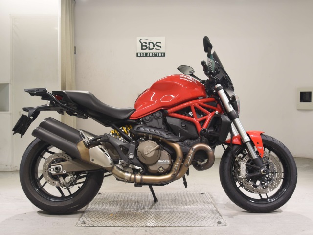 Ducati MONSTER 821