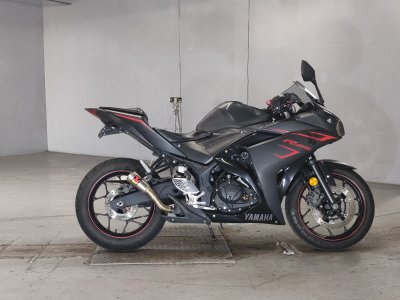 Yamaha YZF-R25