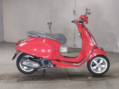 Vespa PRIMAVERA 125