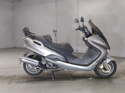 Yamaha MAJESTY 125