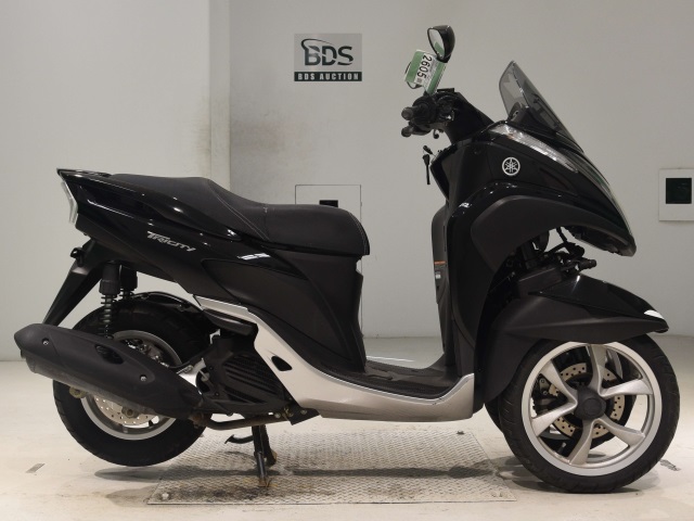 Yamaha TRICITY 125