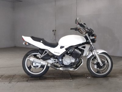 Kawasaki BALIUS ZR250