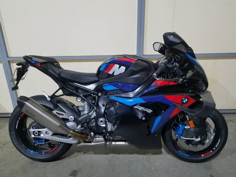 BMW M1000RR