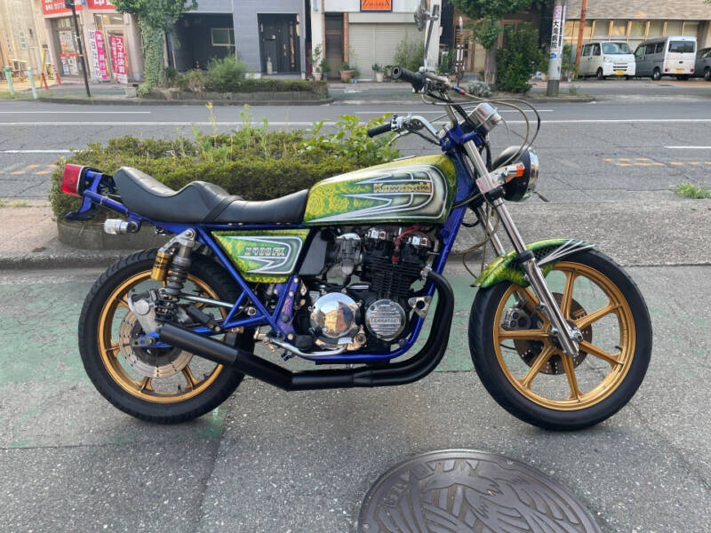 Kawasaki Z400FX