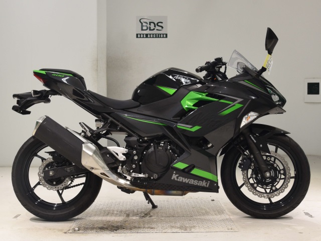 Kawasaki NINJA400