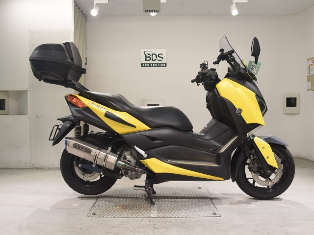 Yamaha X-MAX250