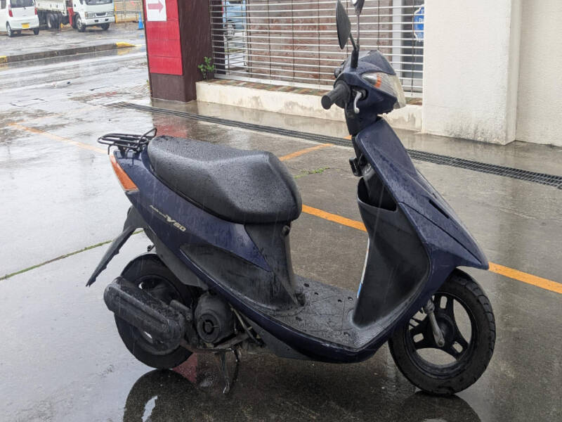 Suzuki ADDRESS V50