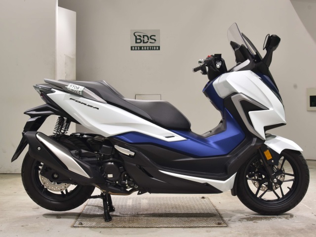 Honda FORZA