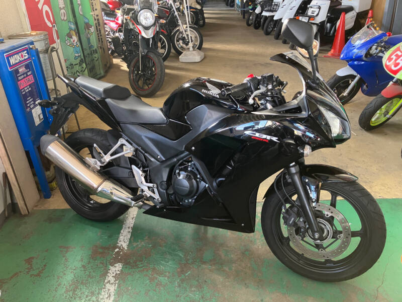 Honda CBR250R