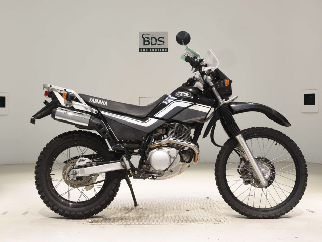 Yamaha SEROW XT250