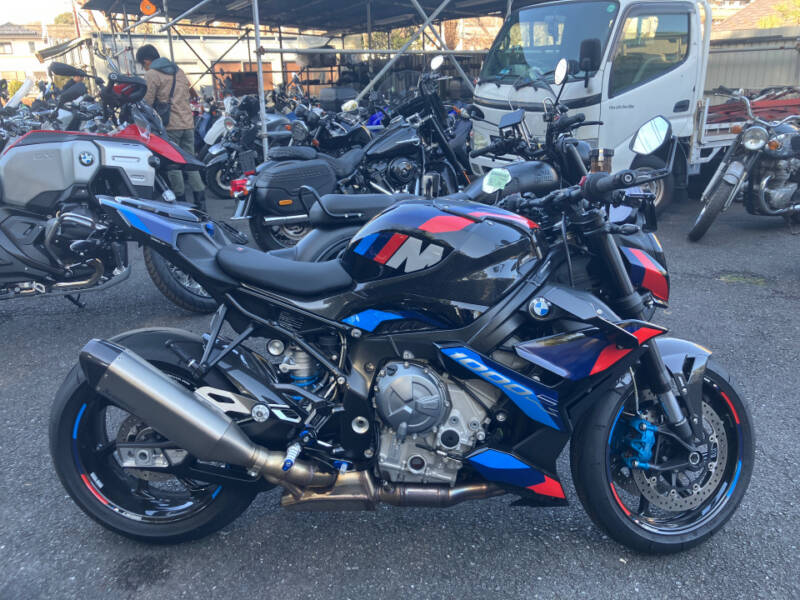 BMW S1000R