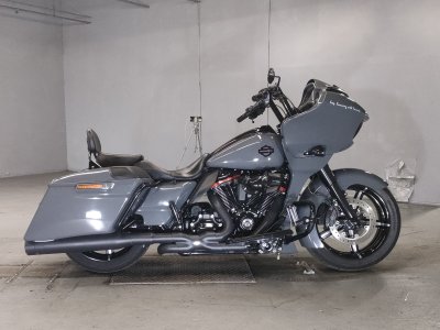HD ROAD GLIDE FLTRXSE1923 CVO