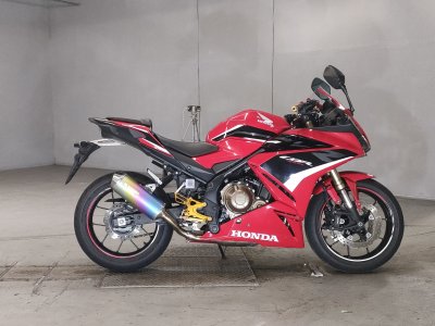 Honda CBR400R