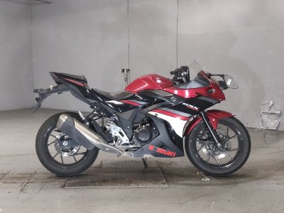 Suzuki GSX250R