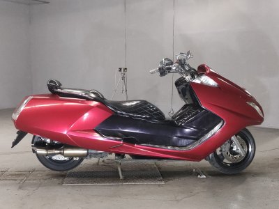Yamaha MAGZAM