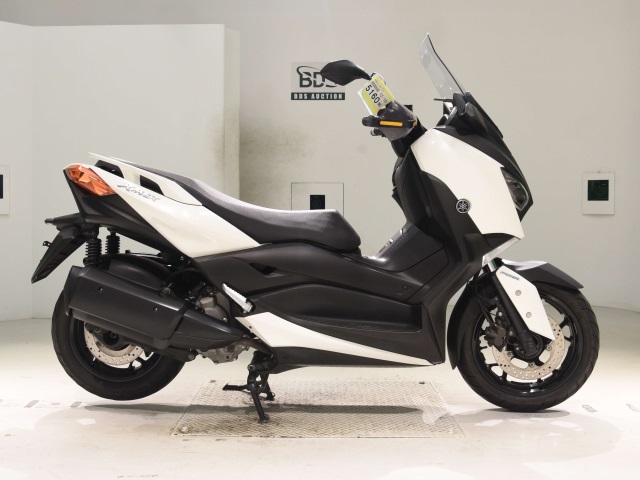 Yamaha X-MAX250