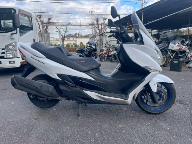 Suzuki BURGMAN400