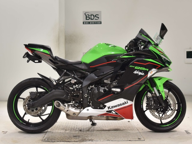 Kawasaki NINJA ZX-25R KRT