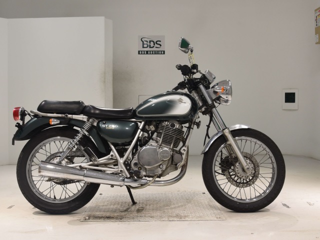 Suzuki ST250E