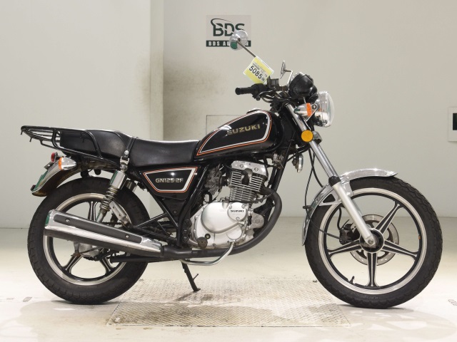 Suzuki GN125-2F