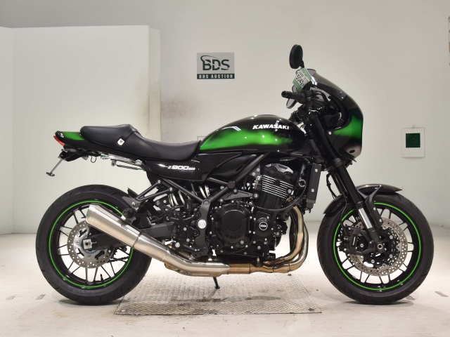 Kawasaki Z900RS CAFE
