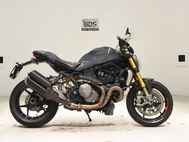 Ducati MONSTER 1200S