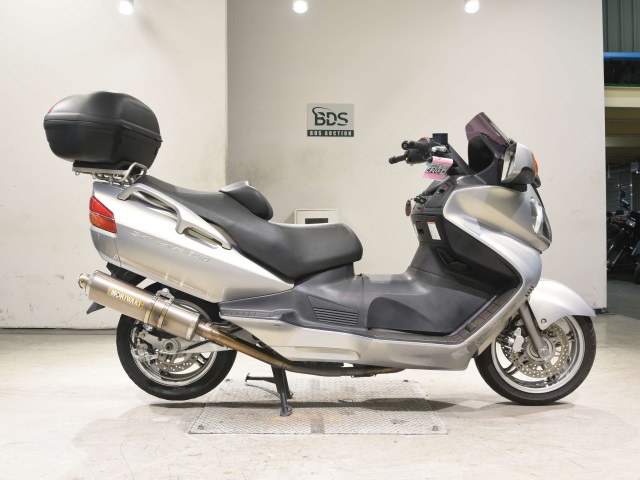 Suzuki SKYWAVE 650