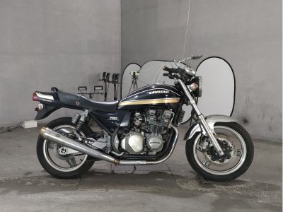 Kawasaki ZEPHYR750
