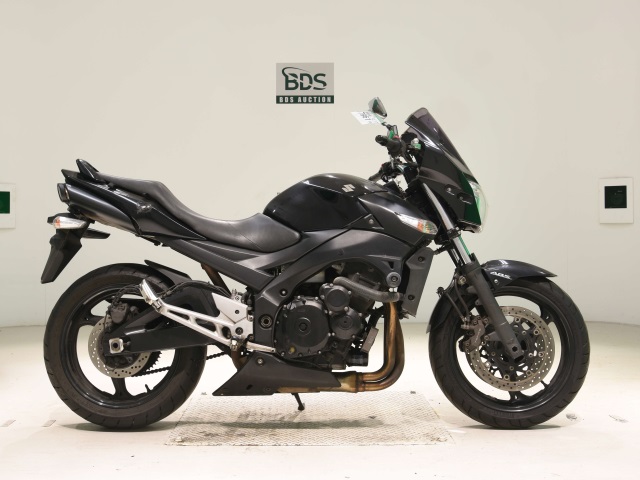Suzuki GSR400A