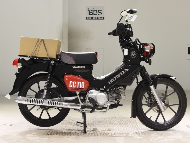 Honda CROSS CUB 110-3