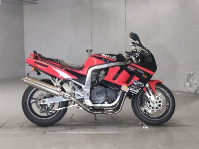 Suzuki GSX-R1100
