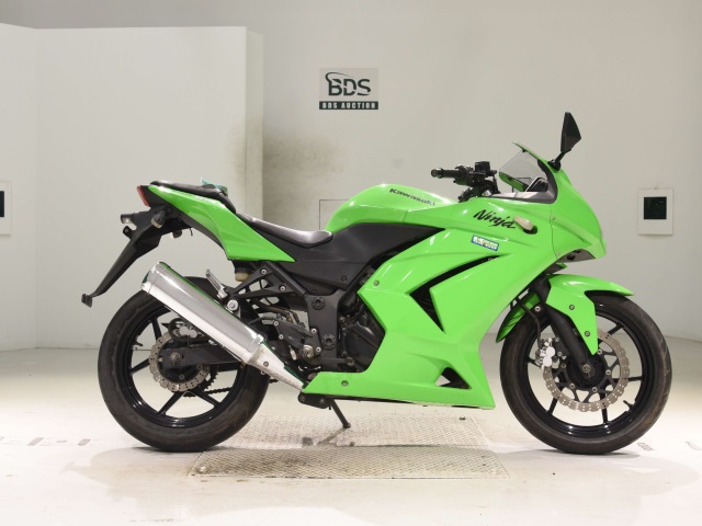 Kawasaki NINJA250R